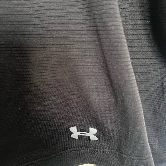 Under Armour Black HeatGear Running hoodie size M - Picture 2 of 4